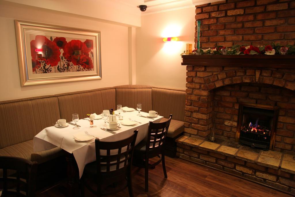 Dalton Inn Hotel Claremorris Exterior photo